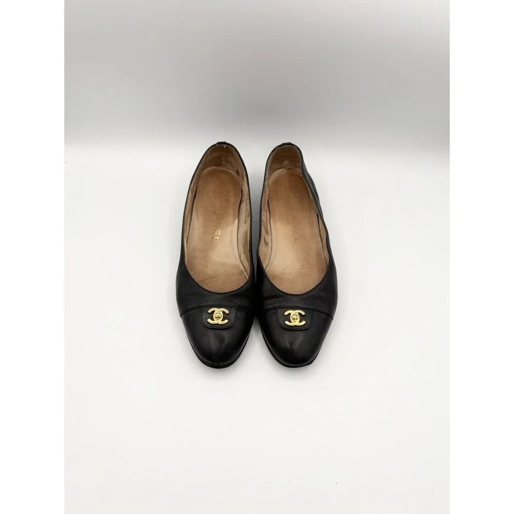 Chanel Black Leather Ballet Flats Gold CC Turnlock Size EU 37